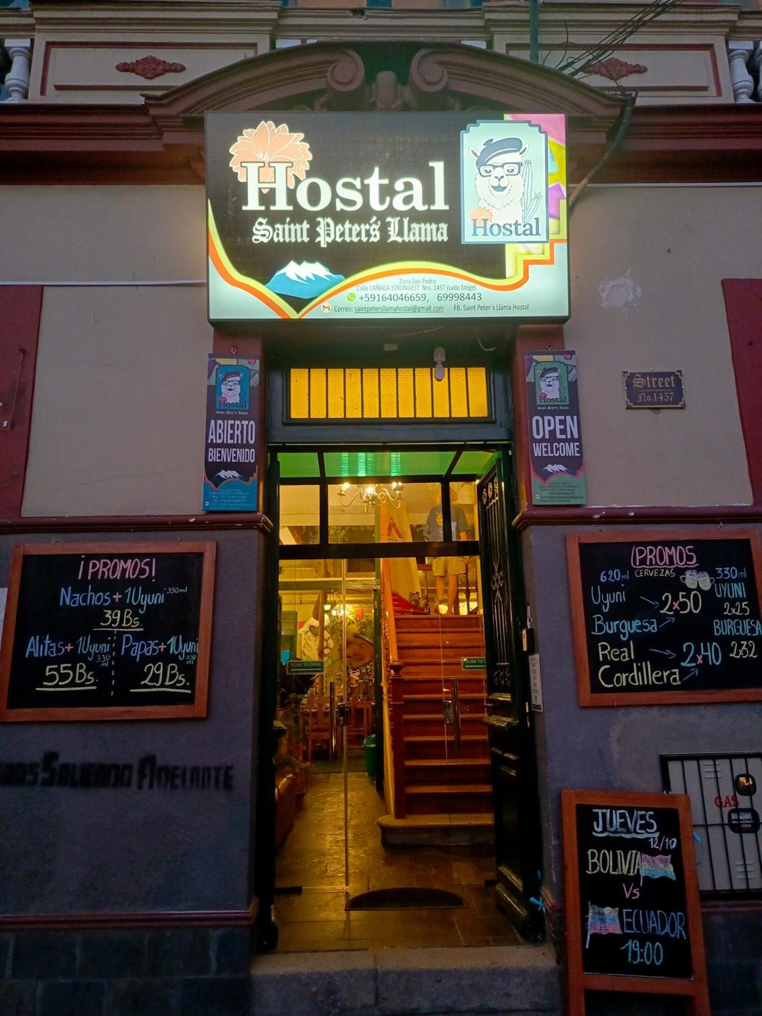 Saint Peter'S Llama Hostal La Paz Esterno foto